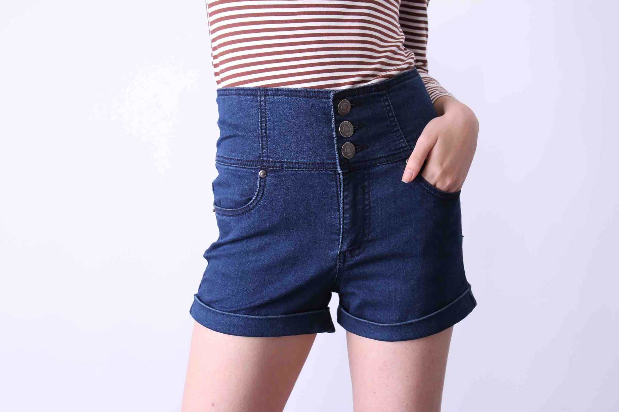 Levi's® 94 BAGGY SHORT - Jeansshort - wandering spirit clean/zwart